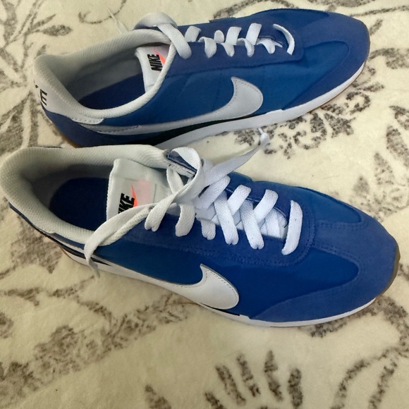 Nike Pacific Sneaker - Women's Retro Sneaker - Picture 8 of 11